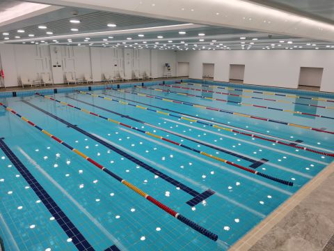 亚泰蒲岸芳华泳池项目